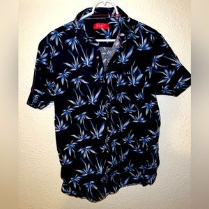 Men’s blue flower Hawaiian shirt